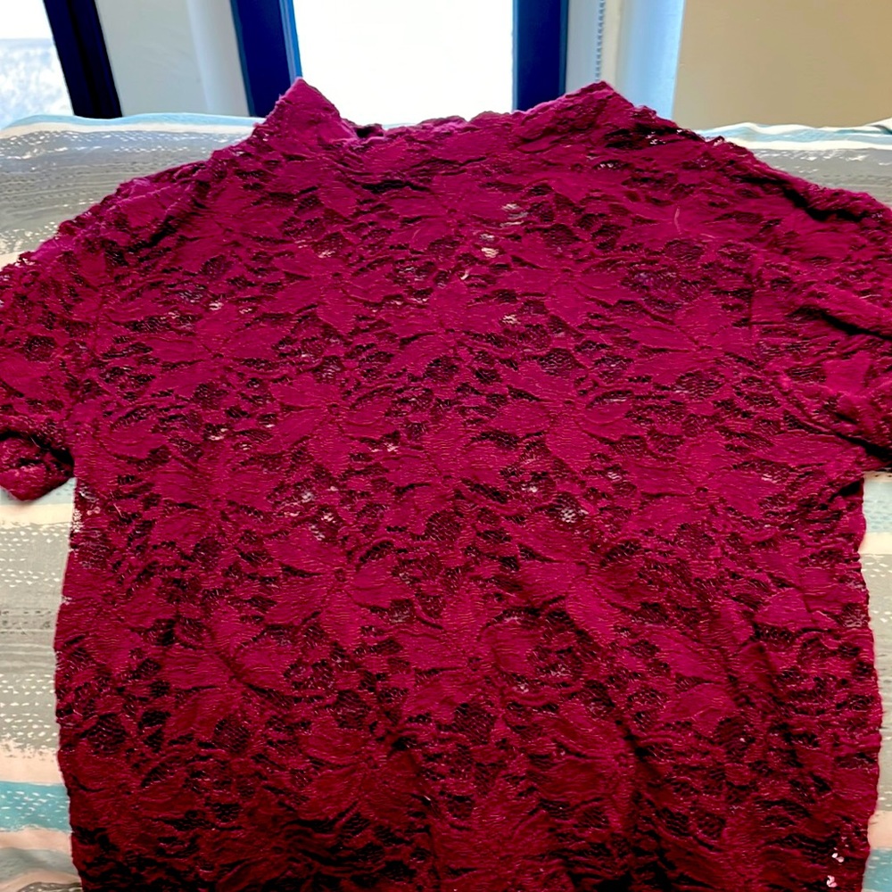 Lacy short sleeve